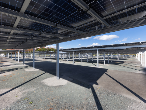 掛川　Y掛川工場様ソーラーカーポートの写真